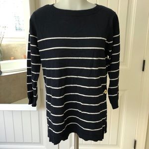 Nursing friendly sweater